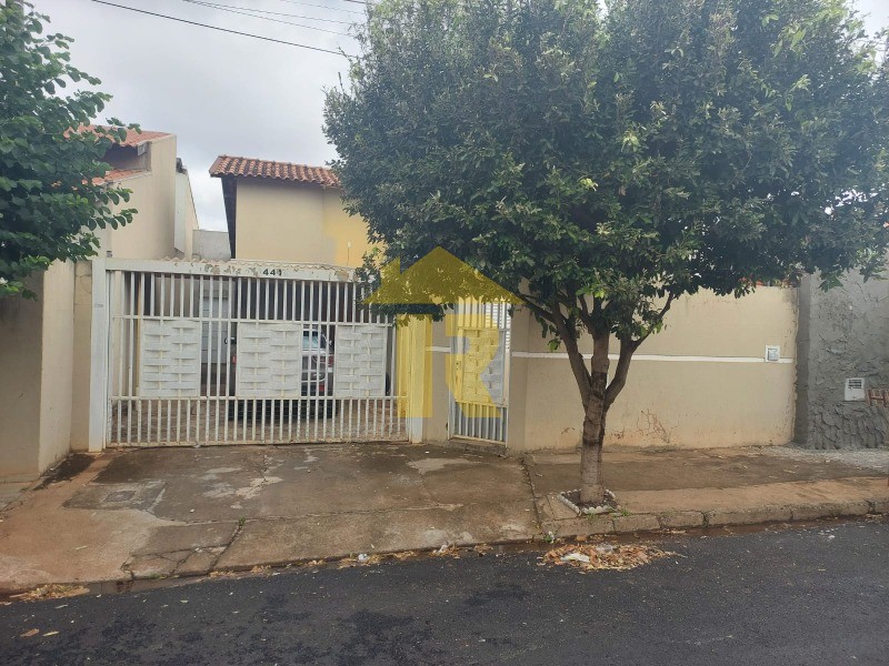 Casa com 3 quartos à venda, 115m² — foto 1 de 25