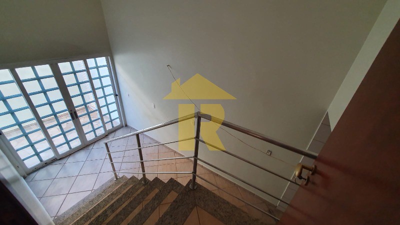 Casa de Condomínio com 4 quartos à venda e aluguel, 446m² — foto 20 de 58
