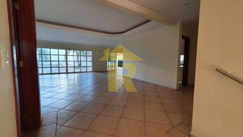 Casa de Condomínio com 4 quartos à venda e aluguel, 446m² — foto 7 de 58