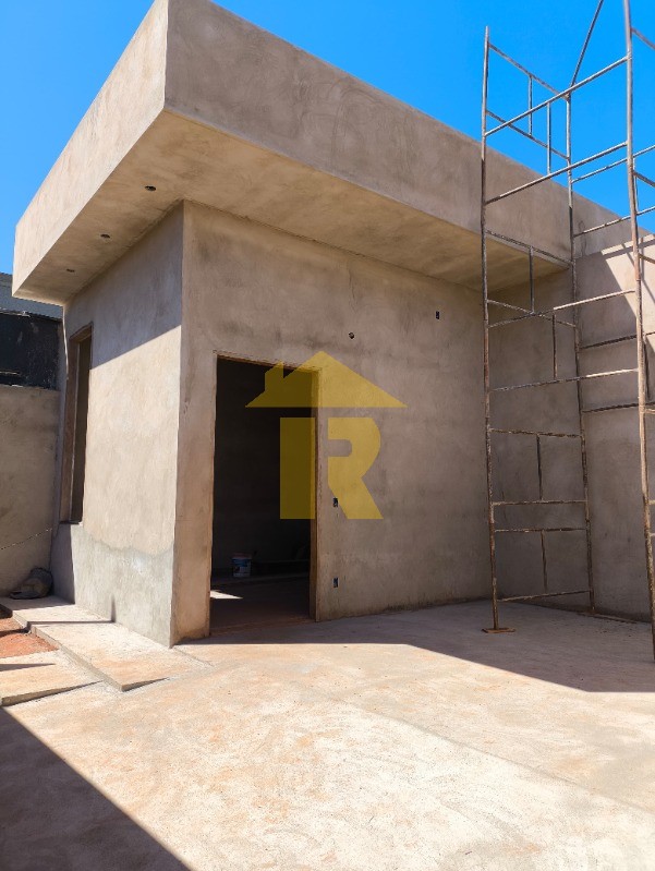 Casa com 3 quartos à venda, 135m² — foto 3 de 20