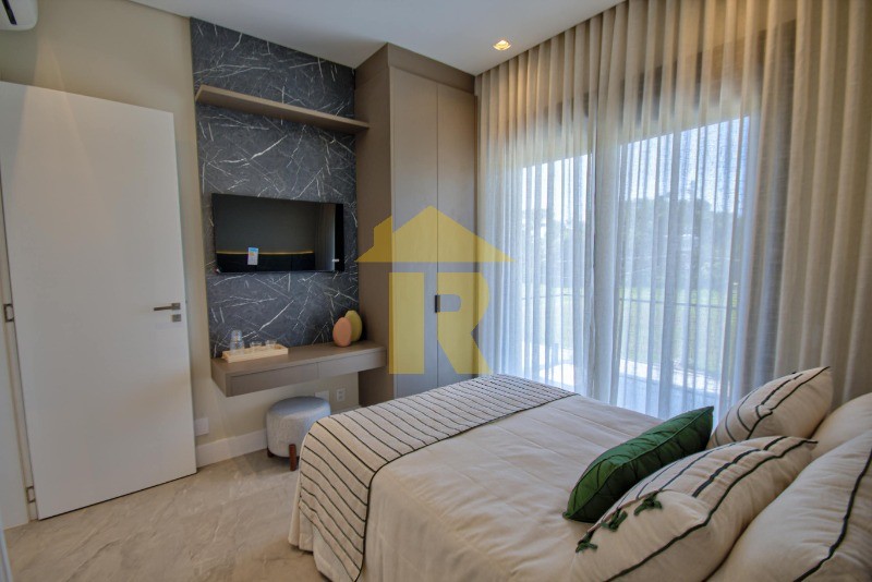 Casa com 6 quartos à venda — foto 61 de 95