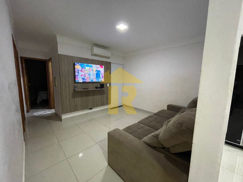 Casa de Condomínio com 3 quartos à venda e aluguel, 120m² — foto 2 de 34
