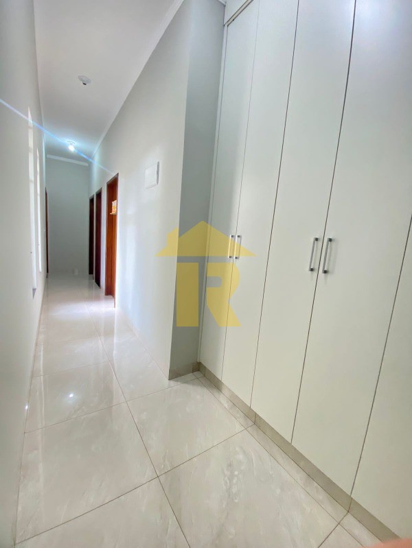 Casa de Condomínio com 3 quartos à venda, 179m² — foto 6 de 27