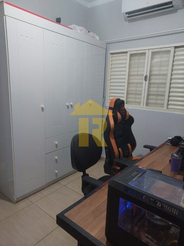 Casa com 3 quartos à venda, 115m² — foto 17 de 25