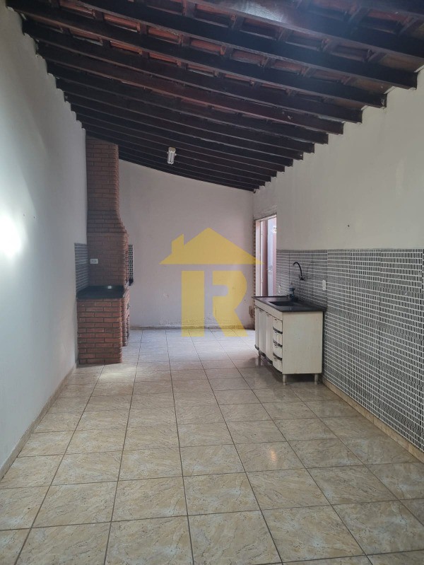 Casa com 3 quartos à venda, 178m² — foto 18 de 21