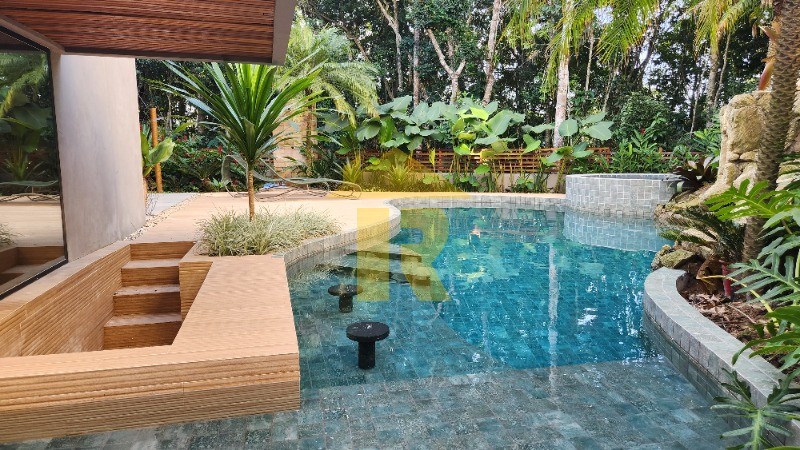 Casa com 6 quartos à venda — foto 38 de 46