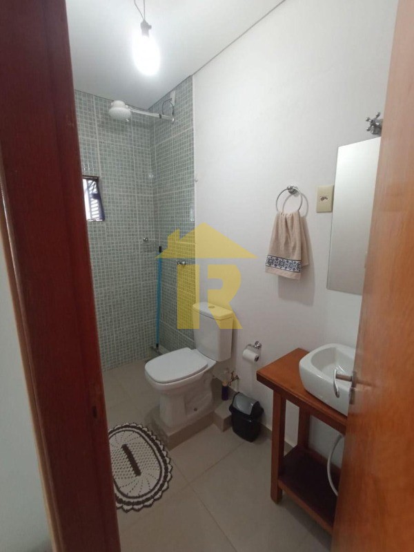 Casa com 3 quartos à venda, 167m² — foto 19 de 36