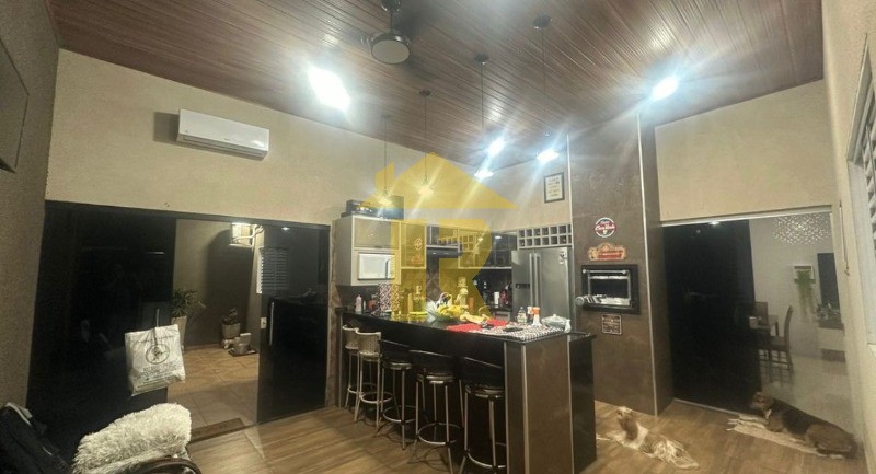 Casa com 3 quartos à venda, 120m² — foto 8 de 10