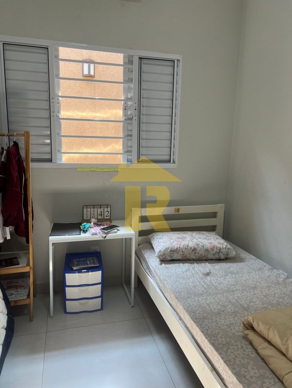 Casa com 3 quartos à venda, 198m² — foto 11 de 23