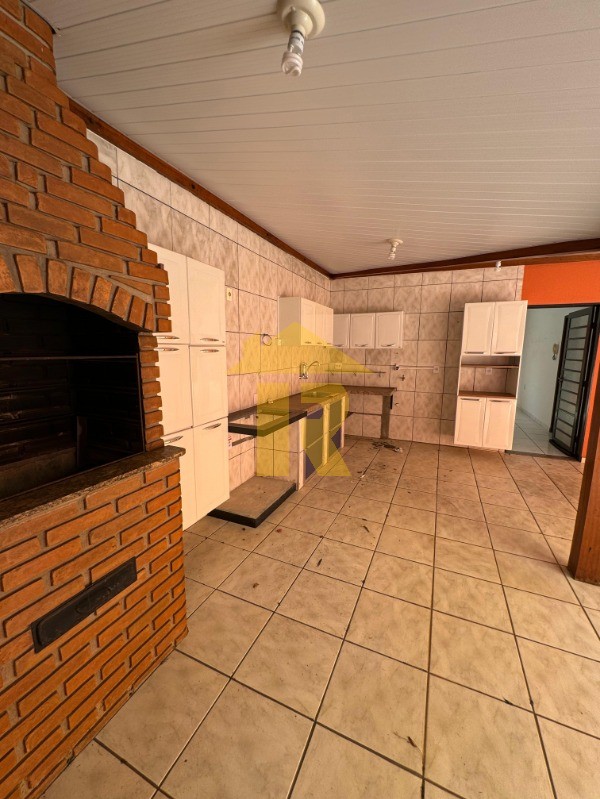 Casa com 3 quartos à venda, 258m² — foto 12 de 13