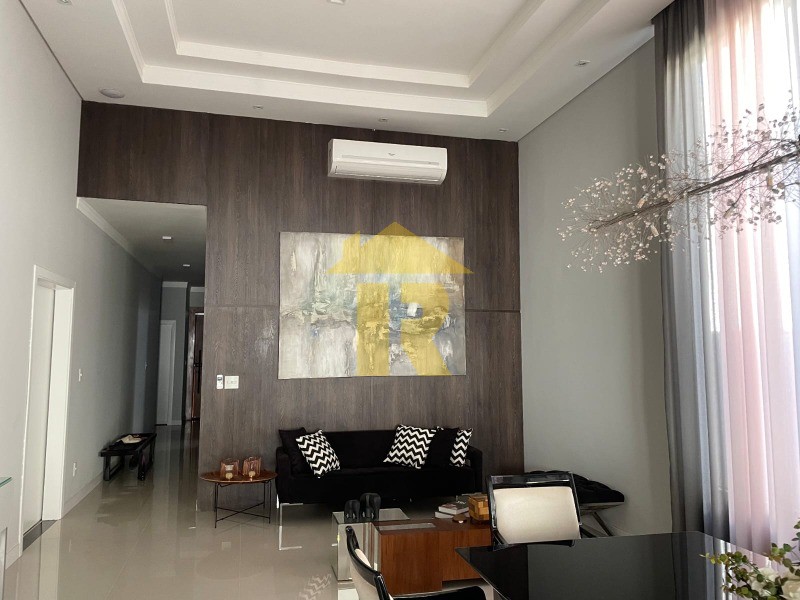 Casa de Condomínio com 3 quartos à venda, 235m² — foto 3 de 17