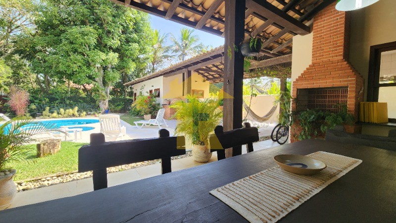 Casa com 5 quartos à venda e aluguel — foto 13 de 51