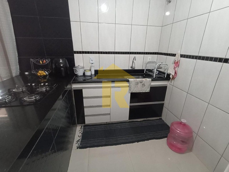 Casa com 3 quartos à venda, 167m² — foto 24 de 36