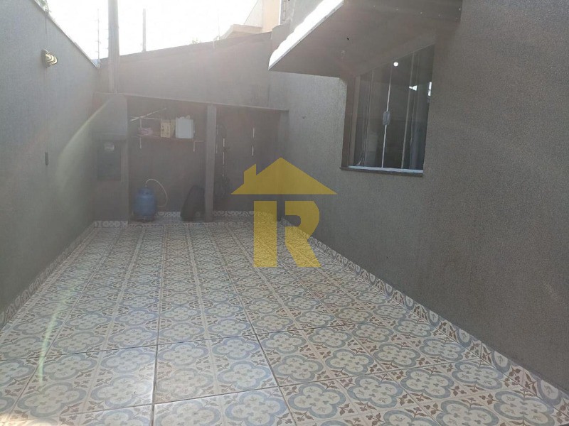Casa com 3 quartos à venda, 167m² — foto 31 de 36
