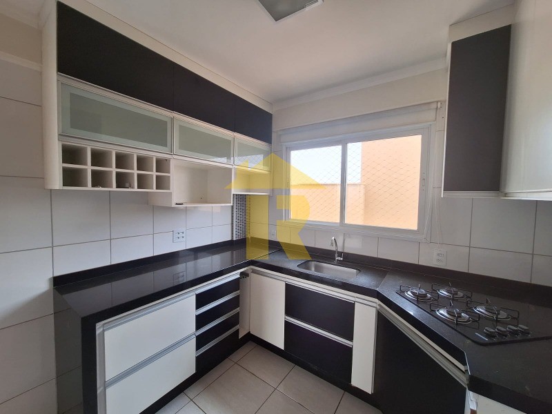Apartamento com 4 quartos à venda, 140m² — foto 4 de 22