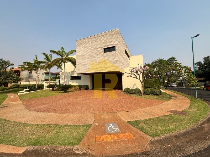 Casa de Condomínio com 3 quartos à venda e aluguel, 500m² — foto 2 de 30