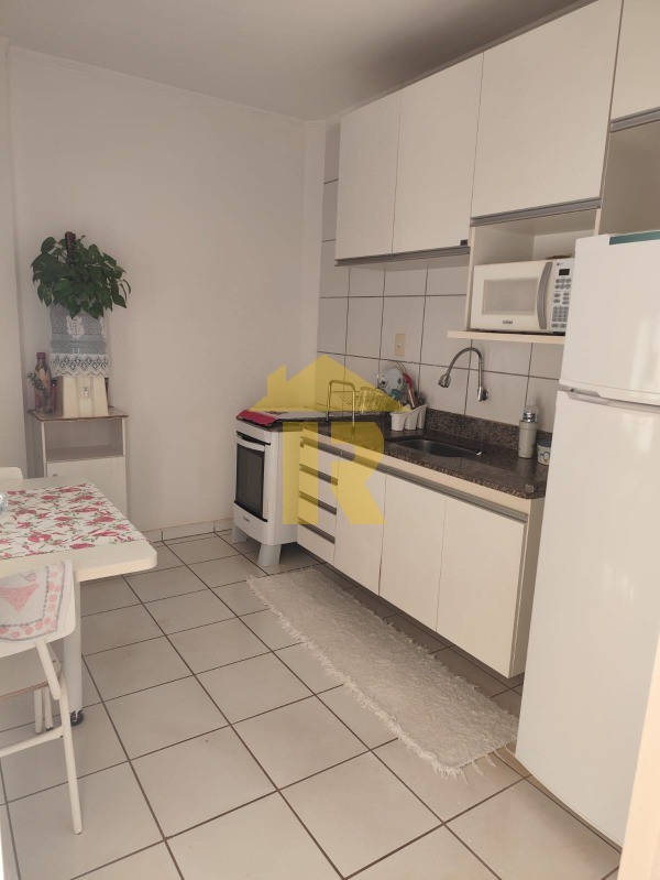 Apartamento com 2 quartos à venda, 77m² — foto 14 de 18