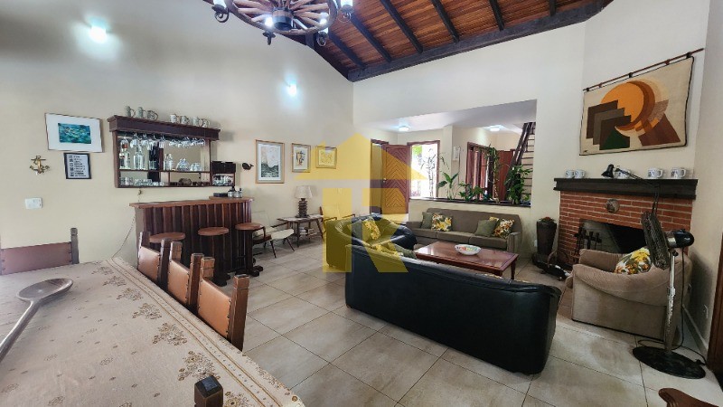 Casa com 5 quartos à venda e aluguel — foto 6 de 51
