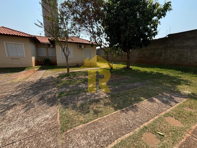 Casa de Condomínio com 3 quartos à venda e aluguel, 135m² — foto 4 de 19