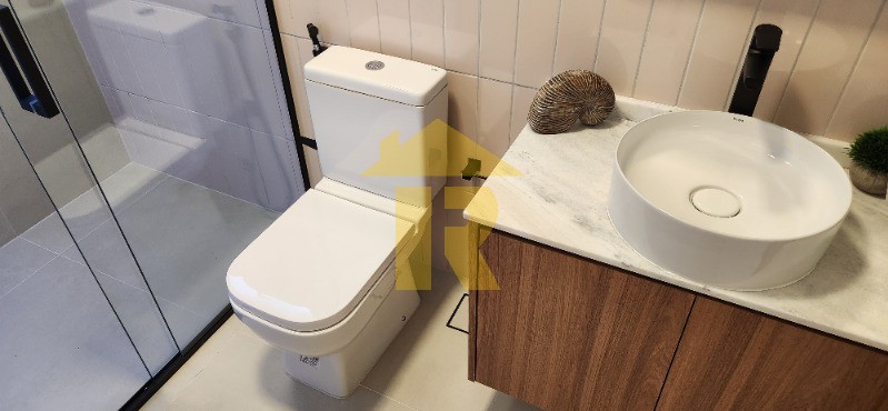 Casa com 6 quartos à venda — foto 7 de 46