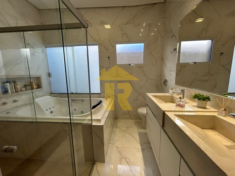 Casa de Condomínio com 3 quartos à venda, 240m² — foto 7 de 19