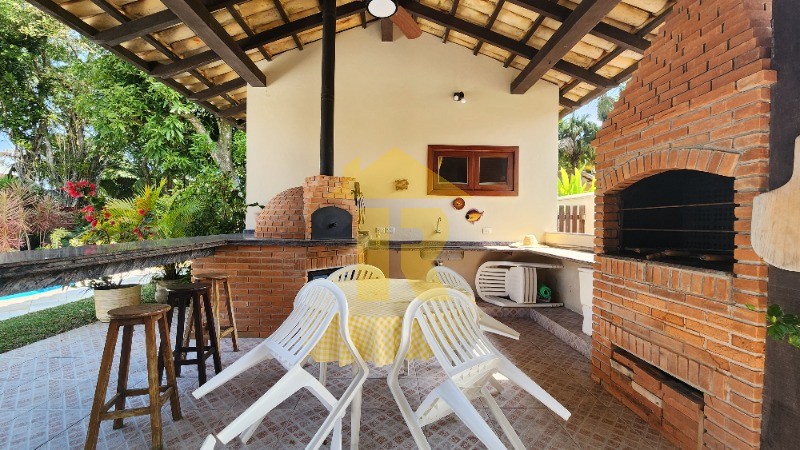 Casa com 5 quartos à venda e aluguel — foto 17 de 51
