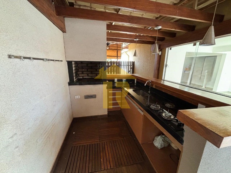 Casa de Condomínio com 3 quartos à venda e aluguel, 135m² — foto 17 de 19