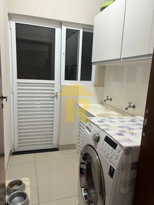 Casa de Condomínio com 3 quartos à venda, 150m² — foto 13 de 23