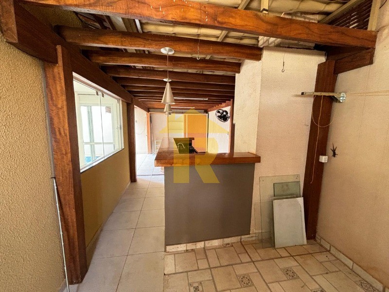 Casa de Condomínio com 3 quartos à venda e aluguel, 135m² — foto 18 de 19