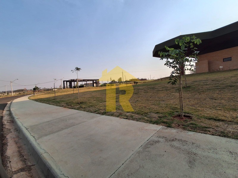 Terreno / Lote / Condomínio  à venda, 413m² — foto 10 de 24
