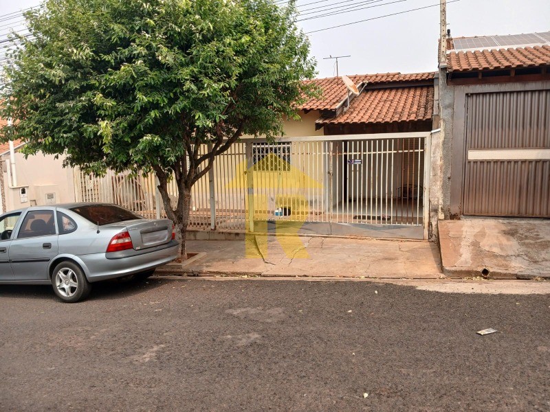 Casa com 2 quartos à venda, 90m² — foto 1 de 16