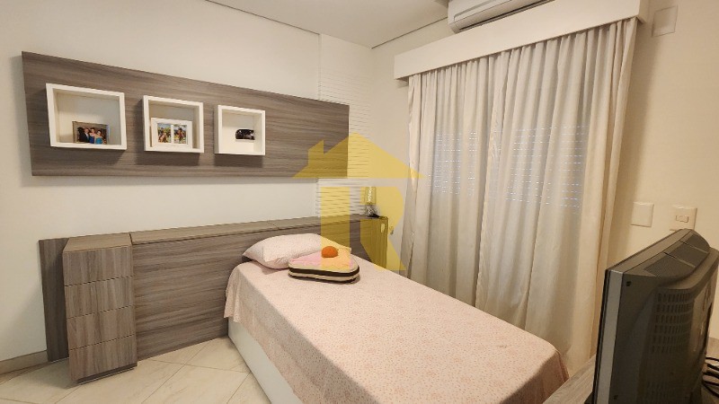 Apartamento com 4 quartos à venda, 240m² — foto 50 de 50