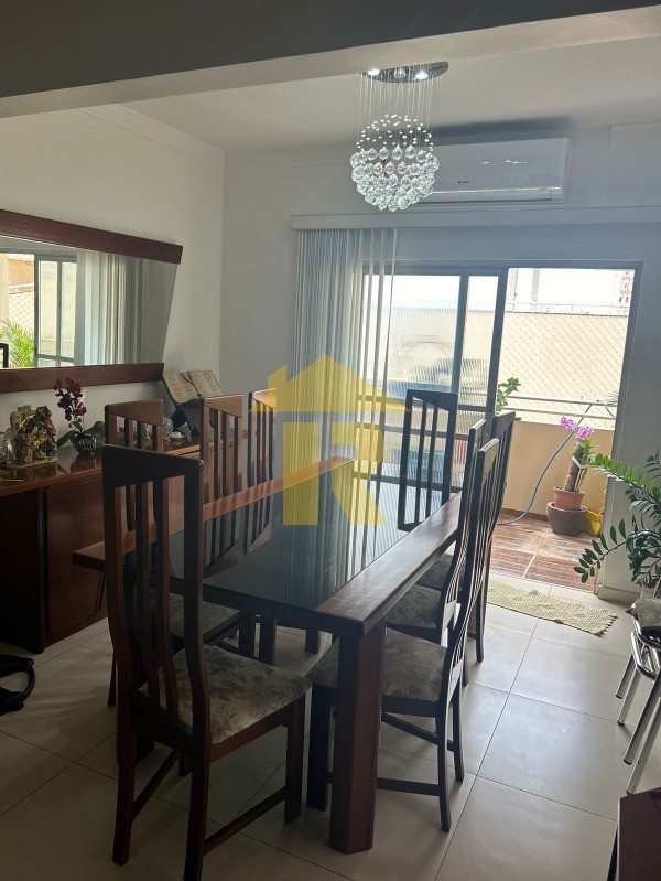 Apartamento com 2 quartos à venda, 80m² — foto 1 de 10