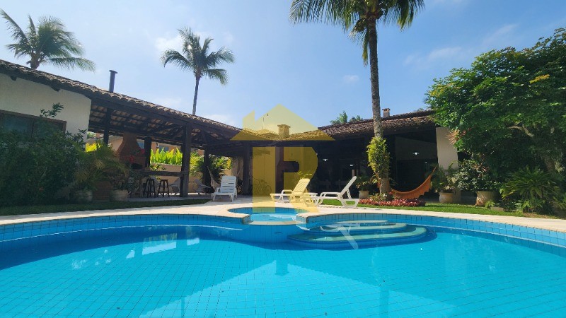 Casa com 5 quartos à venda e aluguel — foto 22 de 51