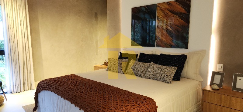 Casa com 6 quartos à venda — foto 24 de 46