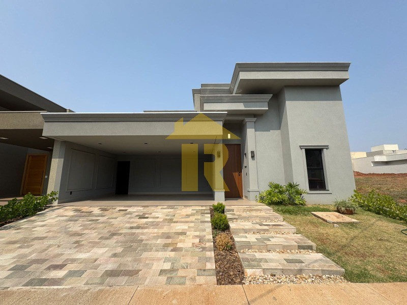 Casa de Condomínio com 4 quartos à venda, 260m² — foto 1 de 25