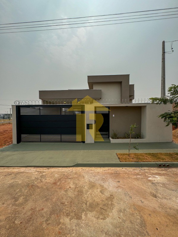 Casa com 3 quartos à venda, 100m² — foto 2 de 20