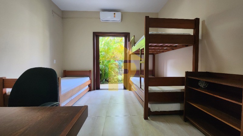 Casa com 5 quartos à venda e aluguel — foto 30 de 51