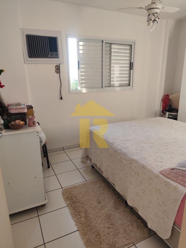 Apartamento com 2 quartos à venda, 77m² — foto 12 de 18
