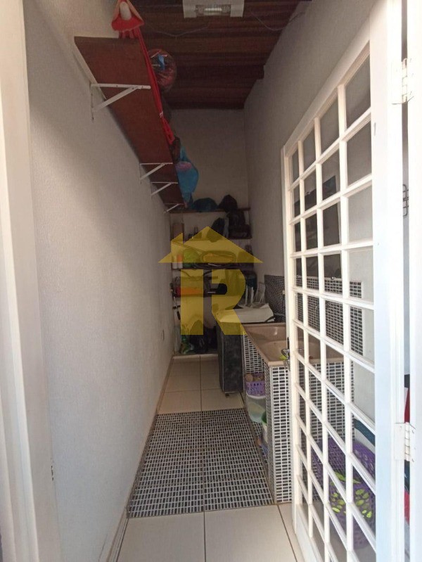 Casa com 3 quartos à venda, 167m² — foto 27 de 36