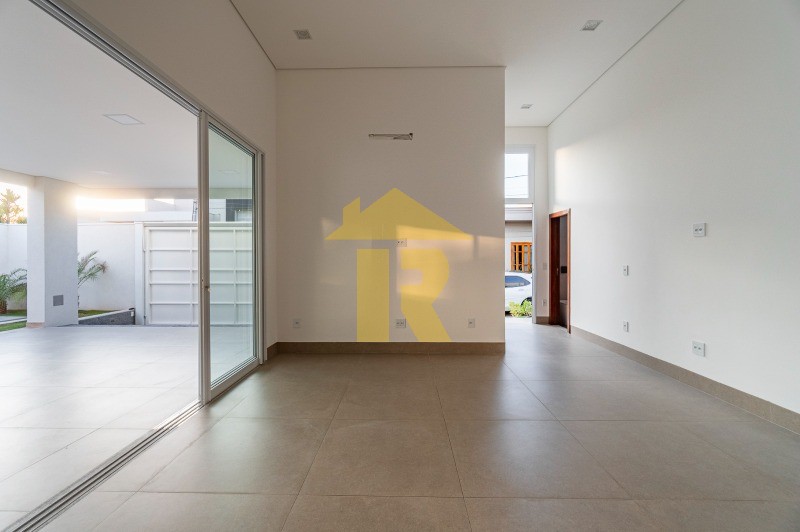 Casa de Condomínio com 3 quartos à venda, 178m² — foto 12 de 46