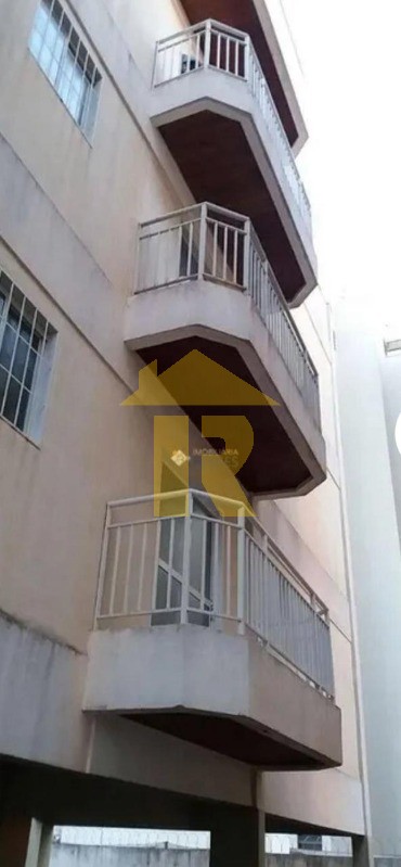 Apartamento com 2 quartos à venda, 65m² — foto 4 de 10