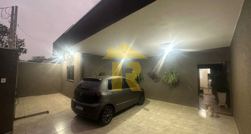 Casa com 3 quartos à venda, 120m² — foto 2 de 10