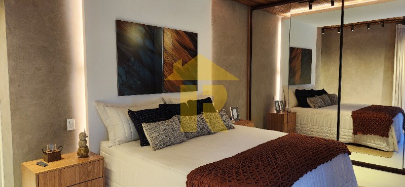 Casa com 6 quartos à venda — foto 21 de 46