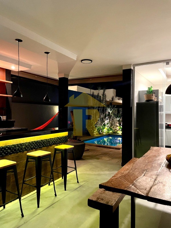 Casa de Condomínio com 3 quartos à venda, 235m² — foto 14 de 17