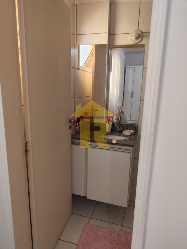 Apartamento com 2 quartos à venda, 77m² — foto 13 de 18
