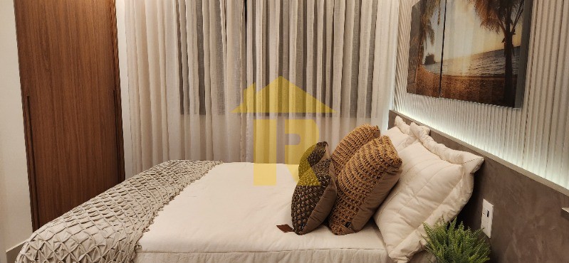 Casa com 6 quartos à venda — foto 2 de 46