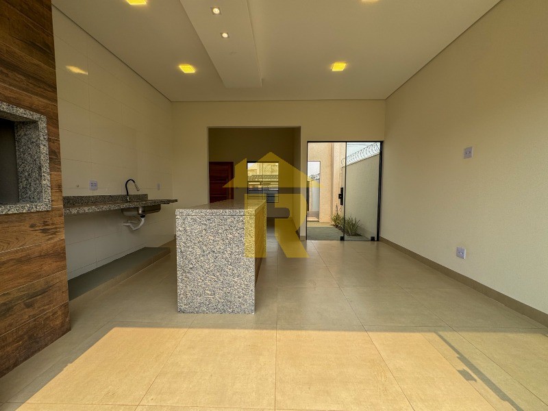 Casa com 3 quartos à venda, 100m² — foto 8 de 20