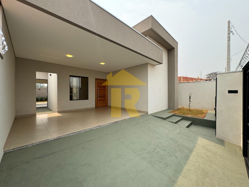 Casa com 3 quartos à venda, 100m² — foto 3 de 20