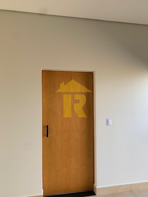 Casa com 3 quartos à venda, 82m² — foto 5 de 17